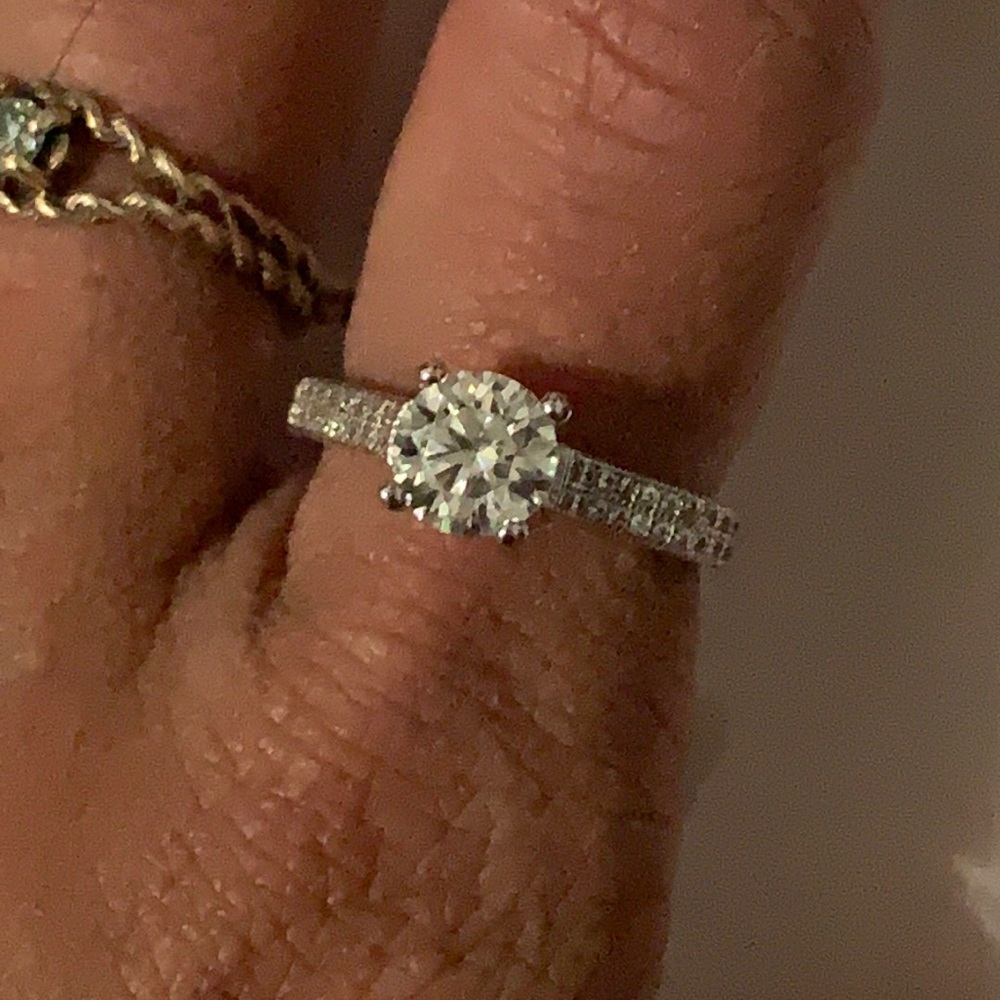 Size 6 Moissanite
